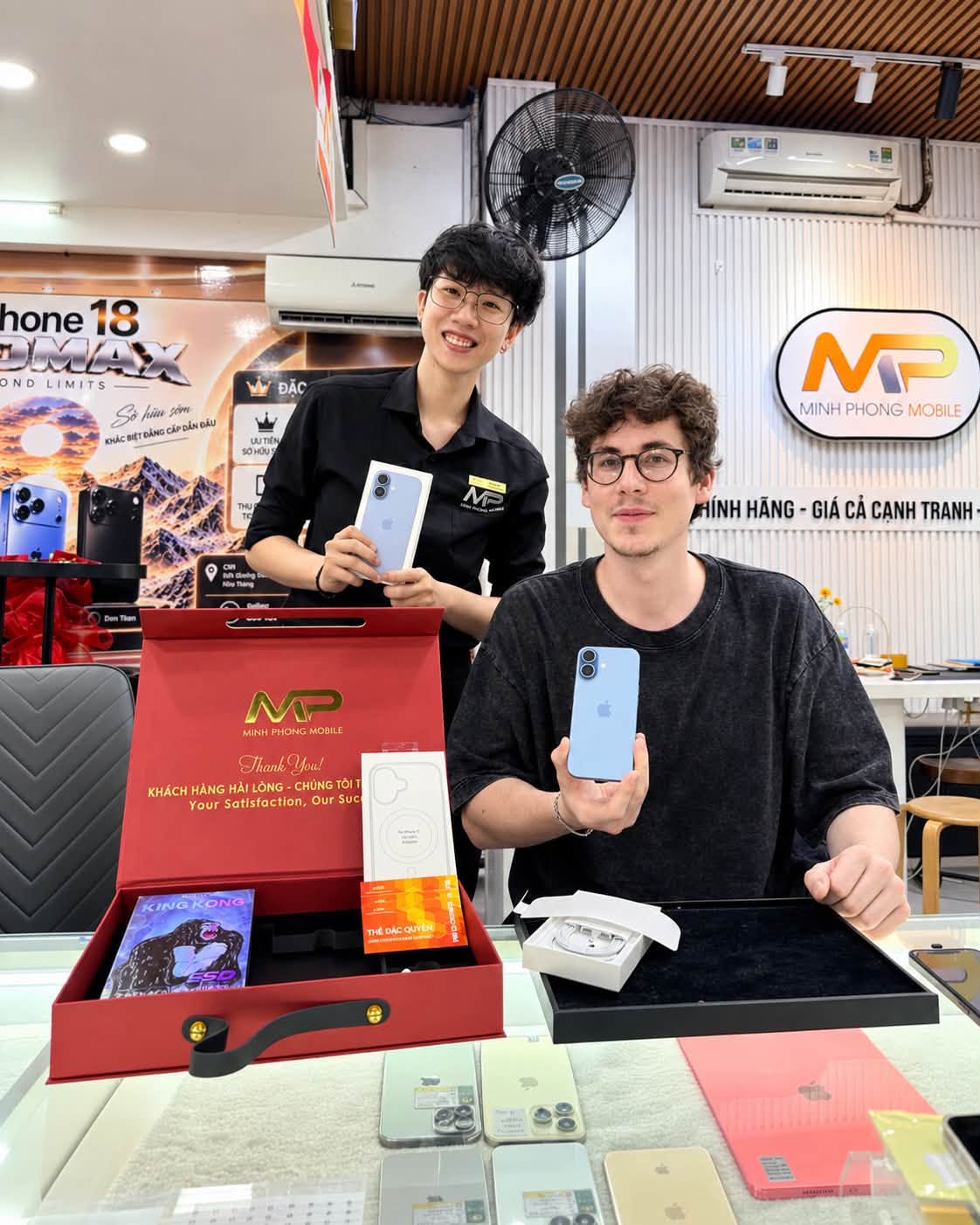 Khách hàng Minh Phong Mobile